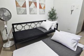 Condo in SM Mall of Asia MOA near NAIA Airport - 3