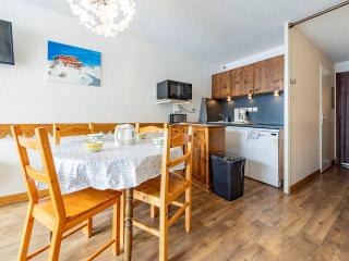 Studio moderne 4 pers au pied des pistes à Saint François Longchamp, centre station - FR-1-807-3 - 2