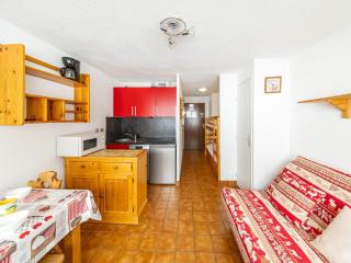 Studio 24m² pour 4 pers, proche pistes et commerces - FR-1-807-42 - 2