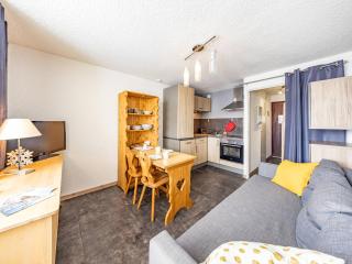 Studio moderne 4 pers, proche pistes, balcon sud - FR-1-807-92 - 3