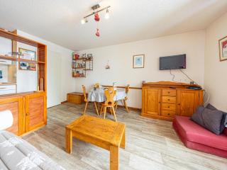 Studio lumineux 26m², 4 pers, proche pistes, sans Wi-Fi - FR-1-807-96 - 4