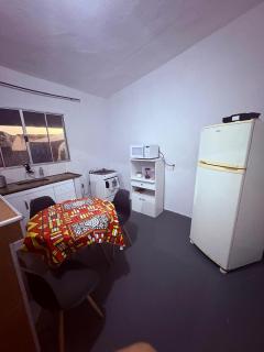 Casa de fundo com 1 quarto, para até 5 pessoas se 2 na cama de casal - 3