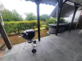 5 min plage T2 avec Jacuzzi pour Retraités ou Jeune couple - 4