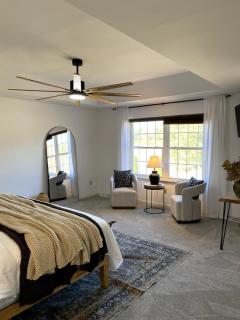 11-Acre Retreat I Firepit, Pickleball and Nature - 9