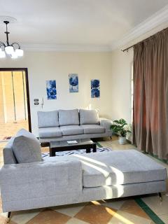 Cozy 3-Bedroom Apartment in a Prime New Cairo Location - 7