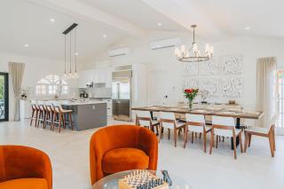 Walk to Palm Beach! 5Bed Hottub with Pool 10people - Palm-Eagle Beach - 2