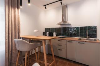 Carmen Guinea Alhambra Views - 8