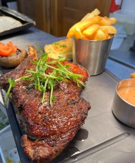 Suite 8 - Sleeping Giant Hotel - Pen Y Cae Inn - 4