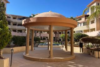 2 Bed Townhouse Sleeps 4 - Pool - Patio & Balcony - 1