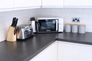 The Lytham Retreat - New! Spacious & Luxurious - 4