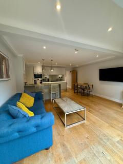 Cozy Flat with garden in Prime Location - 8