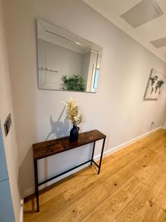 Cozy Flat with garden in Prime Location - 1