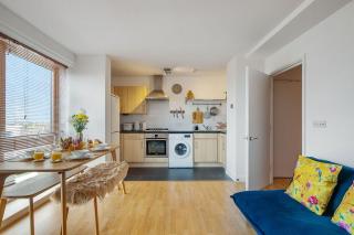 Stylish premium Islington flat, 2 minute walk to Angel tube! - 9
