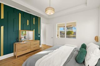 4584 Lakeview Luxe Brand New Naples Pool Villa - 7