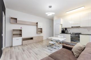 Lugano S&S Home, moderna e tranquilla, vicino al Centro di Milano, con parcheggio gratuito esterno - 4