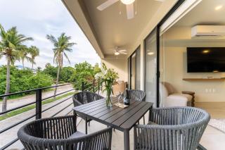 3077 - Solana B203 - 8