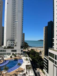 Apto com vista do mar, pxmo a roda gigante - 0