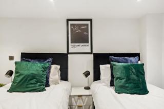 Sleek and Stylish Yorkshire Gem - Sleeps 4 - 3