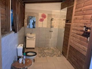 Bungalow cosy à Sainte-Anne avec jardin - 6