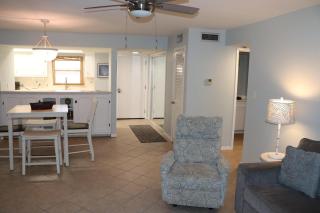 El Matador 245 by Alicia Hollis Rentals - 5