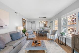 Sea Coast Gardens II 501 - 4