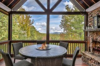 Awe-Inspiring Mountain View - Theater Room, Outdoor Hot Tub, Game Room + Library! - 8