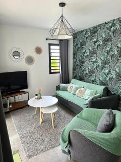 Villa charmante avec piscine à Piton Saint-Leu, 120 m² - 4