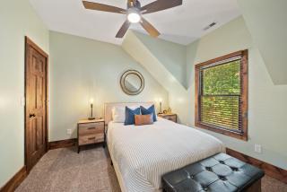 Cranberry View Lodge - 8