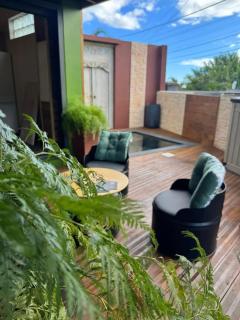 Bungalow accueillant à La Rivière / 28 m² / Piscine privée - 1