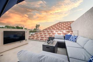 Surfing Sapphireprivate Rooftop Hot Tub Wfirepit - 9