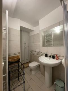 144 via Roma - 5
