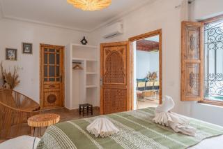 Riad OM SAADENE - 9