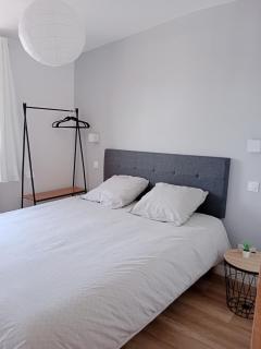 Le Pérouges 3ch proche toutes commodités - 3