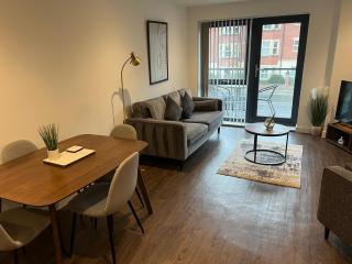 Icon York Apartment - 9