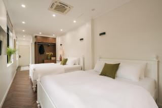 Cozy Family Apartment for 10, Rooftop 3BR Apartment, City View, Elevator, Hanoi Old Quarter - 9