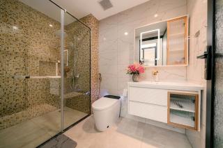 Cozy Family Apartment for 10, Rooftop 3BR Apartment, City View, Elevator, Hanoi Old Quarter - 3