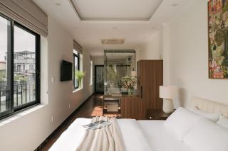 Cozy Family Apartment for 10, Rooftop 3BR Apartment, City View, Elevator, Hanoi Old Quarter - 1