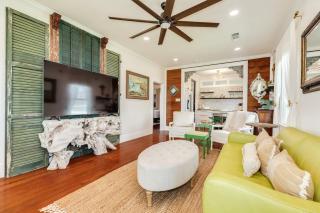 Exhale - Stylish Beach Home, Outdoor Bar & Fire Pit - 2