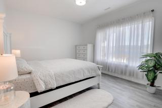 Cozy Lakeview Retreat in Kettle Valley - 6