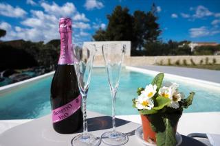 Villa Rosa with pool - 8