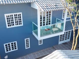 Casa em Foz do Iguaçu Sobrado 3 quartos ,nós fundos de uma casa Top - 1