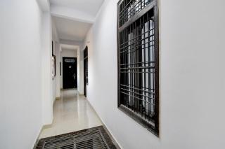 SPOT ON Hotel Ss Grand - 1