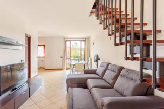 Lago di Monate Apartment - 0