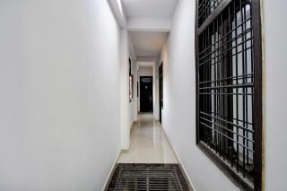 SPOT ON Hotel Ss Grand - 2