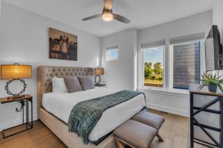 Evanston Rentals - 9