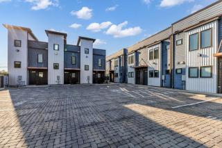 Evanston Rentals - 5