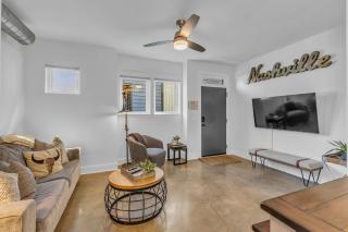 Evanston Rentals - 1