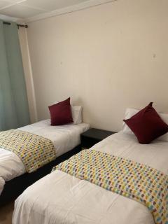 La Phosh Guest House - 2