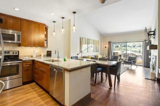 The Seasons at Avon 518 - 1