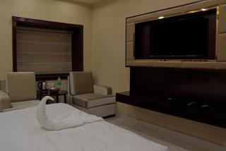 Hotel Laffaire by Welcome Palace - 2